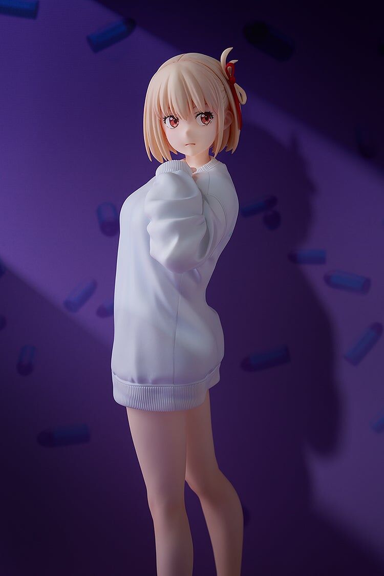 Lycoris Recoil Chisato Nishikigi: Oversized Sweatshirt Ver. 1/7 (Pre-order)